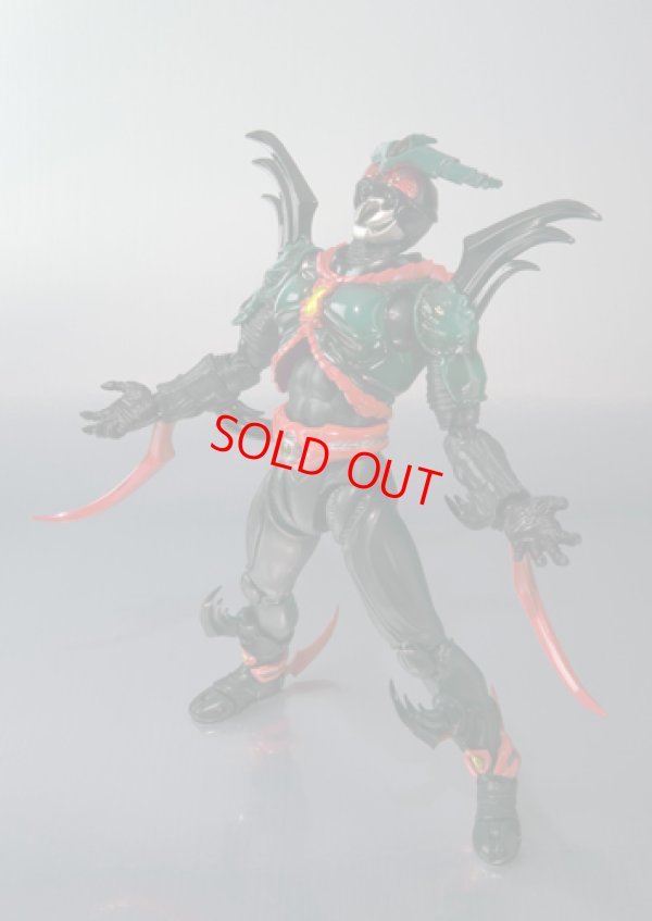 画像4: S.H.Figuarts 仮面ライダーエクシードギルス