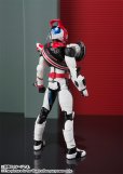 画像2: S.H.Figuarts 仮面ライダードライブ タイプデッドヒート (2)