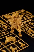 画像5: PLAMAX 1/12 鎌倉時代の鎧武者  (黄金の装 Gold color edition / 白銀の装 Silver color edition / 赤銅の装 Copper color edition)