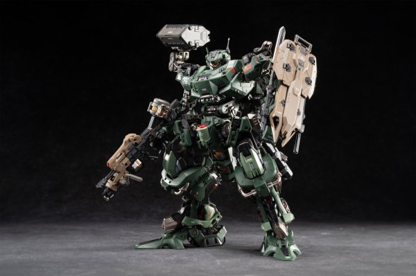 画像1: MOTOR NUCLEAR MNP-CR02A 戟虎II型 突撃型 プラスチックモデルキット