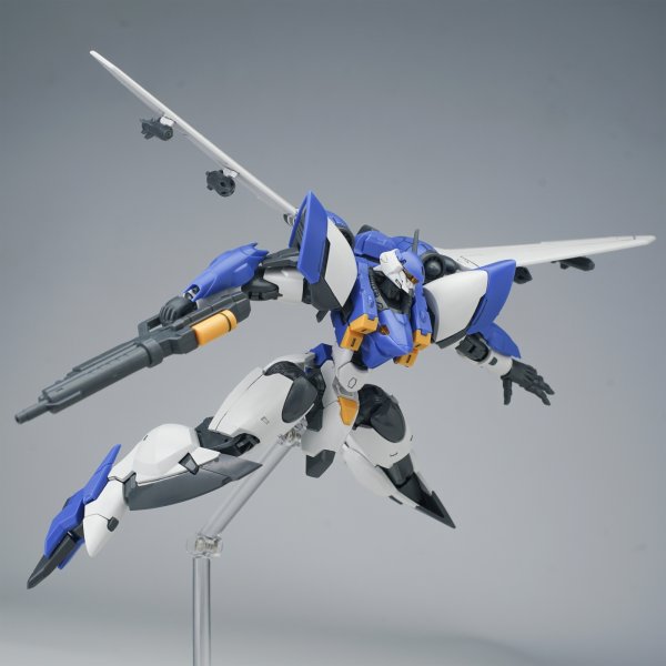 画像25: SHEIK MAINLAND ULTRA ACTION TROOPERシリーズ 雲雀(ひばり) 1/144スケール プラスチックモデルキット (ブラック×ゴールドVer. / ブルー×ホワイトVer.)