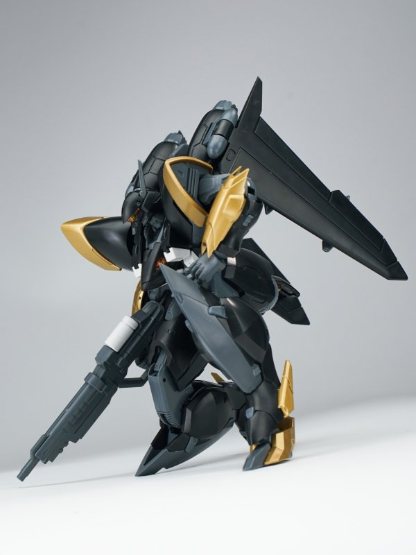 画像8: SHEIK MAINLAND ULTRA ACTION TROOPERシリーズ 雲雀(ひばり) 1/144スケール プラスチックモデルキット (ブラック×ゴールドVer. / ブルー×ホワイトVer.)