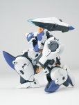 画像4: SHEIK MAINLAND ULTRA ACTION TROOPERシリーズ Franz-α(フランツアルファ) 1/144スケールプラスチックモデルキット (ホワイト×ブルー / レッド×ホワイト / ブラック×ブルー / パープル×ホワイト) (4)
