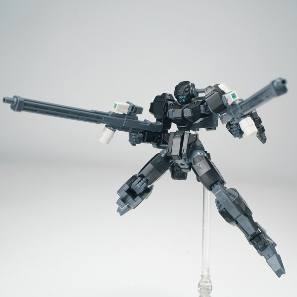 画像10: SHEIK MAINLAND ULTRA ACTION TROOPERシリーズ V-gilante(ヴィジラント) 1/144スケールプラスチックモデルキット (レッド / ブラック / ブルー / グリーン / ホワイト)