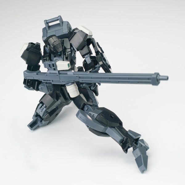 画像12: SHEIK MAINLAND ULTRA ACTION TROOPERシリーズ V-gilante(ヴィジラント) 1/144スケールプラスチックモデルキット (レッド / ブラック / ブルー / グリーン / ホワイト)