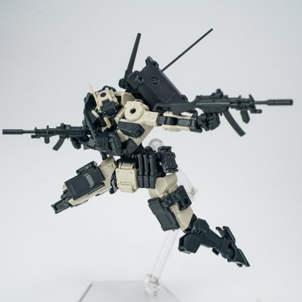 画像19: SHEIK MAINLAND 3 min project(スリーミニッツプロジェクト)シリーズ FENRIR(フェンリル)突撃型 1/18スケールプラスチックモデルキット (ブラック / グリーン / イエロー / ブルー / レッド / ディープシルバー)