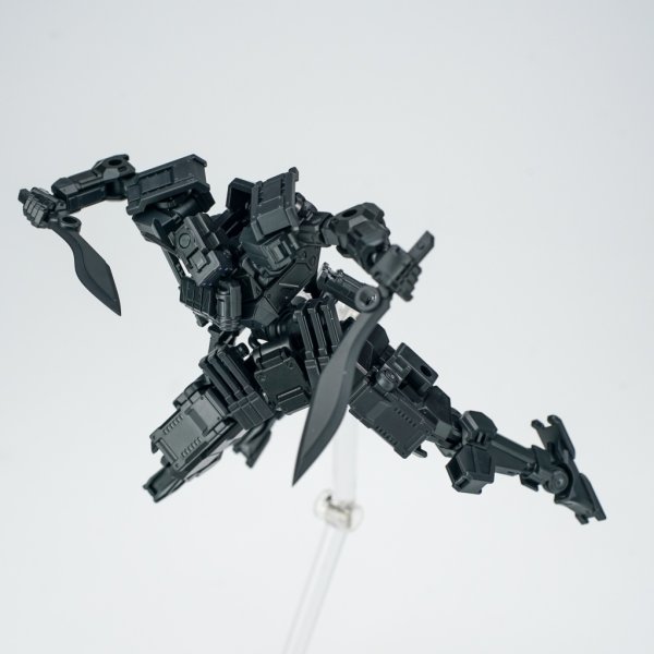画像5: SHEIK MAINLAND 3 min project(スリーミニッツプロジェクト)シリーズ FENRIR(フェンリル)突撃型 1/18スケールプラスチックモデルキット (ブラック / グリーン / イエロー / ブルー / レッド / ディープシルバー)