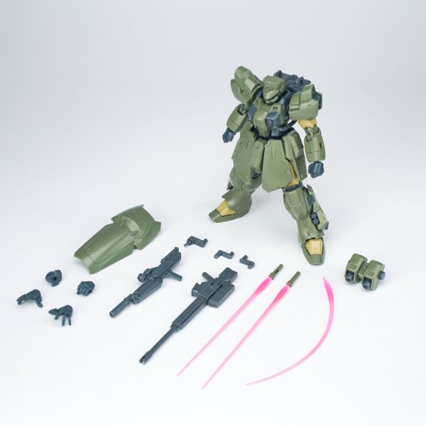画像1: SHEIK MAINLAND ULTRA ACTION TROOPERシリーズ Zabul(ザーブル) 1/144スケールプラスチックモデルキット(グリーン / ブラック) 改良版