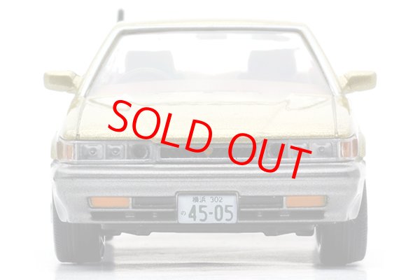 画像3: 1/64スケール トミカリミテッド ヴィンテージ NEO あぶない刑事02 日産レパード (金) (3)