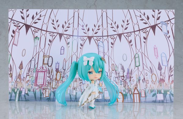 画像6: ねんどろいど 初音ミク 開かれた窓のセカイVer. (6)