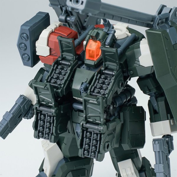 画像40: SHEIK MAINLAND ULTRA ACTION TROOPERシリーズ 轟魔(ごうま) 1/144スケール プラスチックモデルキット (レッド / グリーン) (40)