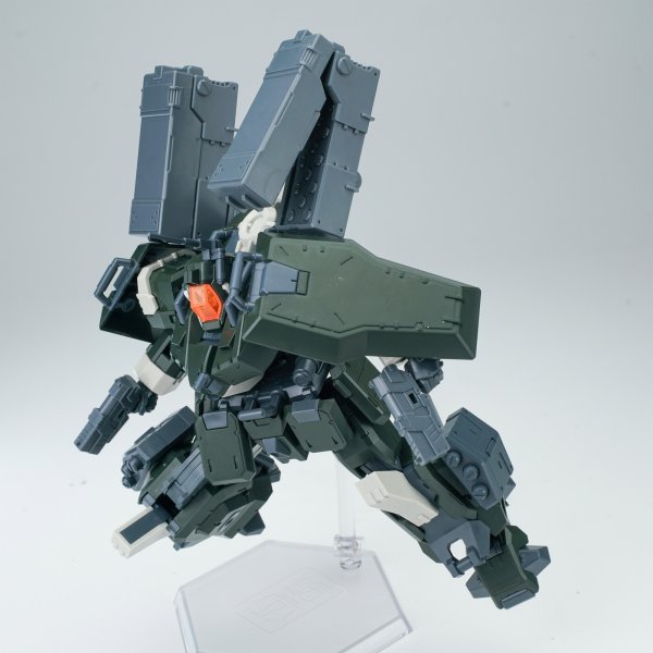 画像37: SHEIK MAINLAND ULTRA ACTION TROOPERシリーズ 轟魔(ごうま) 1/144スケール プラスチックモデルキット (レッド / グリーン) (37)