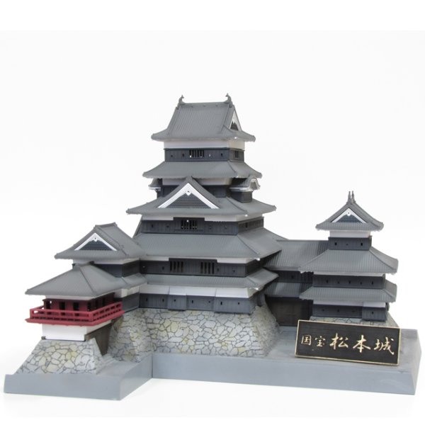 画像2: 【再販】1/200スケール プラスチックキット CASTLE Collection 「国宝 松本城」 (2)