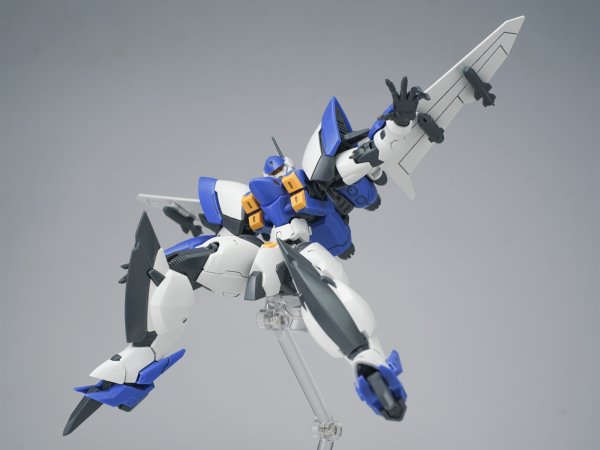 画像30: SHEIK MAINLAND ULTRA ACTION TROOPERシリーズ 雲雀(ひばり) 1/144スケール プラスチックモデルキット (ブラック×ゴールドVer. / ブルー×ホワイトVer.) (30)