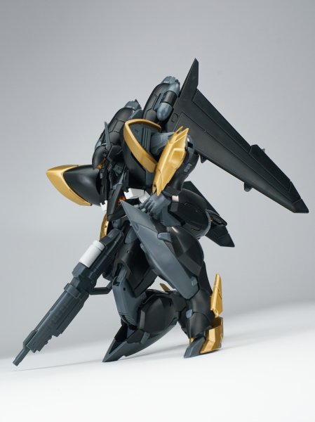 画像8: SHEIK MAINLAND ULTRA ACTION TROOPERシリーズ 雲雀(ひばり) 1/144スケール プラスチックモデルキット (ブラック×ゴールドVer. / ブルー×ホワイトVer.) (8)