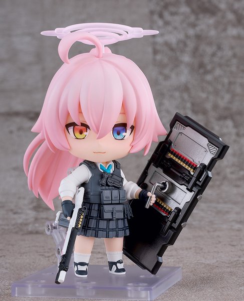 画像2: ねんどろいど 『ブルーアーカイブ -Blue Archive-』 小鳥遊ホシノ（臨戦） (2)