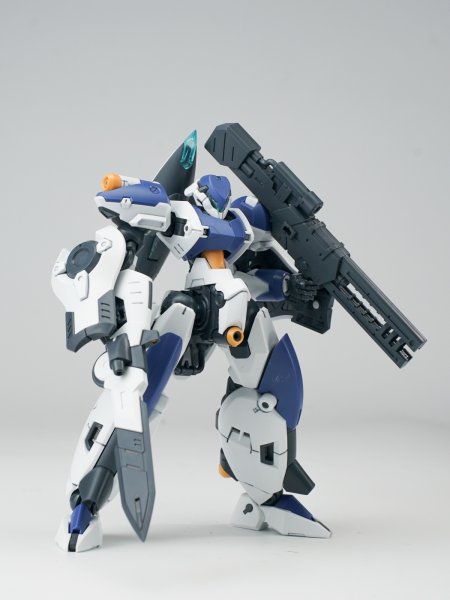 画像8: SHEIK MAINLAND ULTRA ACTION TROOPERシリーズ Franz-α(フランツアルファ) 1/144スケールプラスチックモデルキット (ホワイト×ブルー / レッド×ホワイト / ブラック×ブルー / パープル×ホワイト) (8)