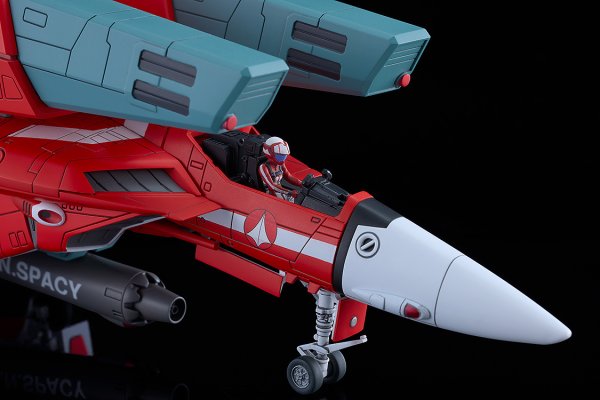 画像8: PLAMAX PX-20 VF-1J スーパーファイターバルキリー マックス＆ミリア 銀河最強セット (8)