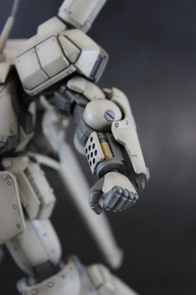 画像4: 【再販】1/35スケールプラスチックキット 『重装機兵レイノス』 AS-5E3レイノス（主人公機）[リニューアルVer.] (4)