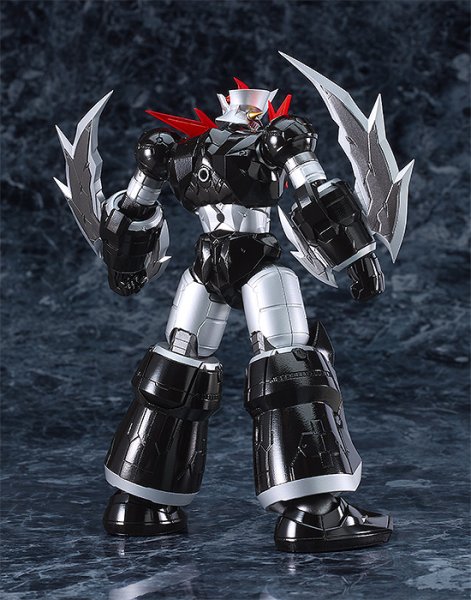 画像8: 【再販】MODEROID 『真マジンガーZERO VS暗黒大将軍』 マジンガーZERO (8)