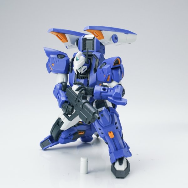 画像9: SHEIK MAINLAND ULTRA ACTION TROOPERシリーズ stag(スタッグ)II式 1/144スケールプラスチックモデルキット (ブルー / グレー) (9)